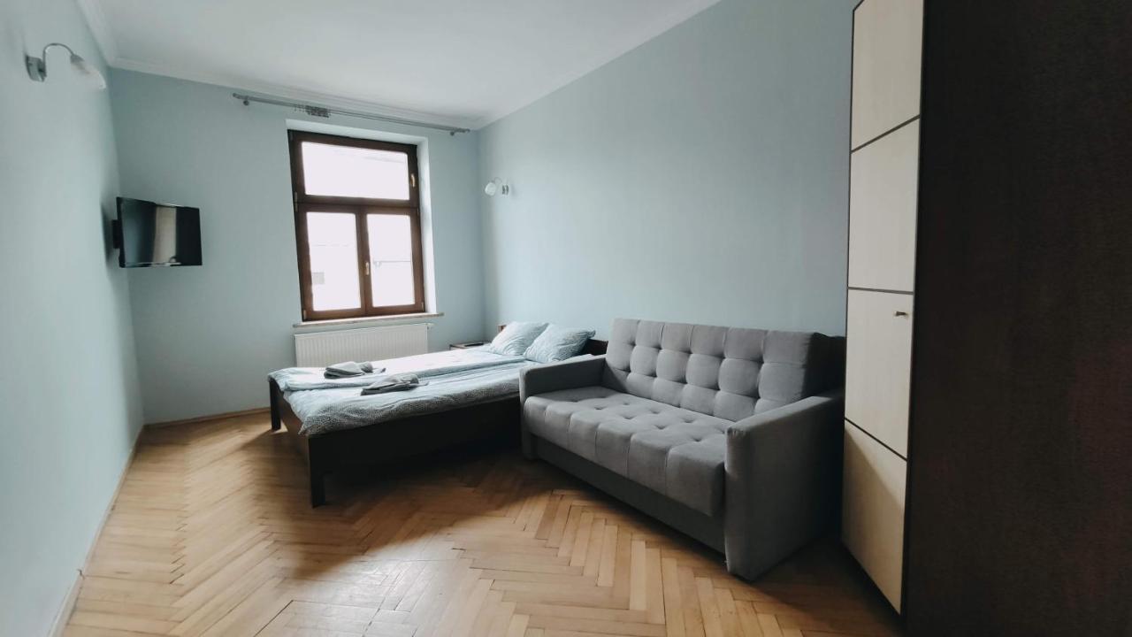 Florianska 10 By Homeprime Krasków Exterior foto